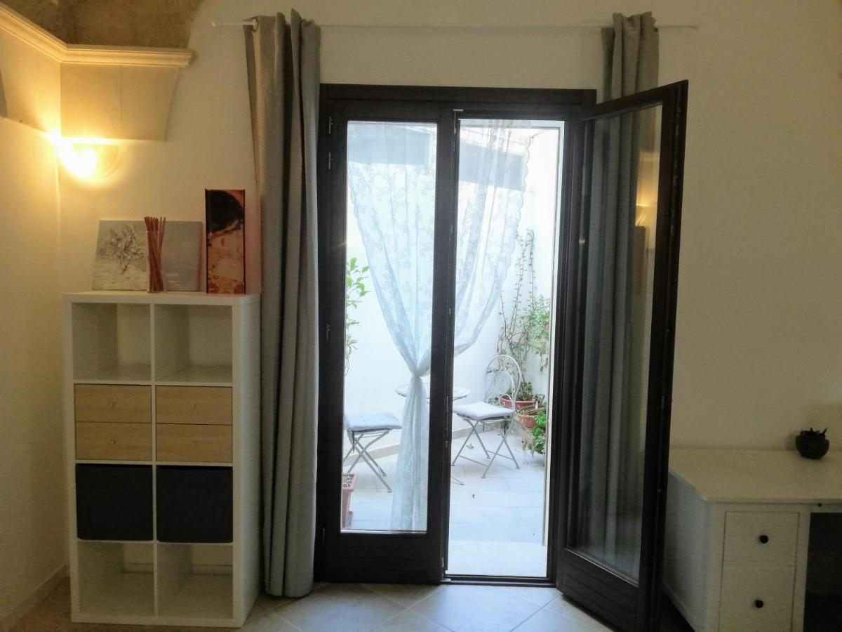 Mesagnesi 6 - Loft Centro Storico Sit Apartamento Lecce Exterior foto