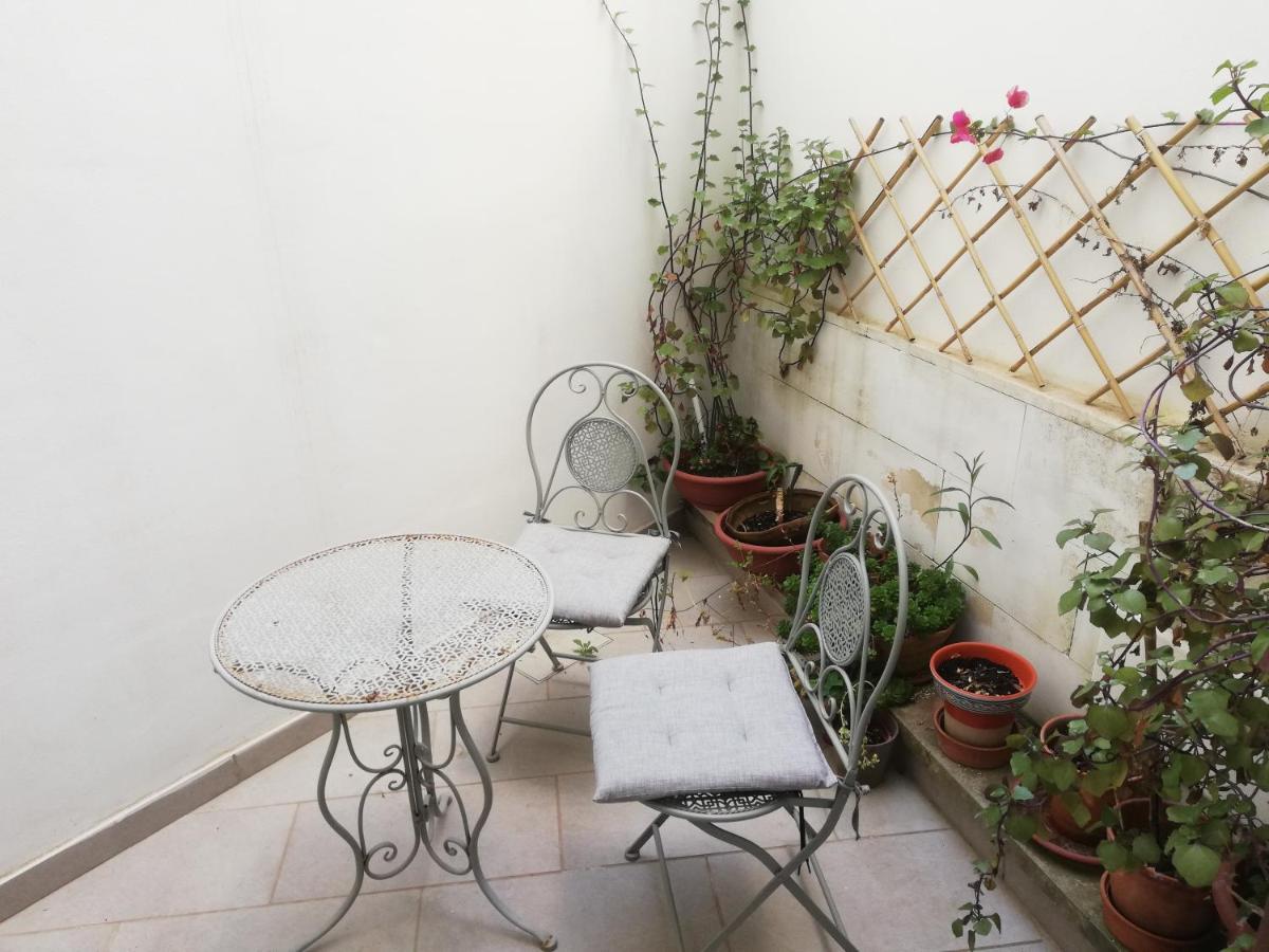 Mesagnesi 6 - Loft Centro Storico Sit Apartamento Lecce Exterior foto