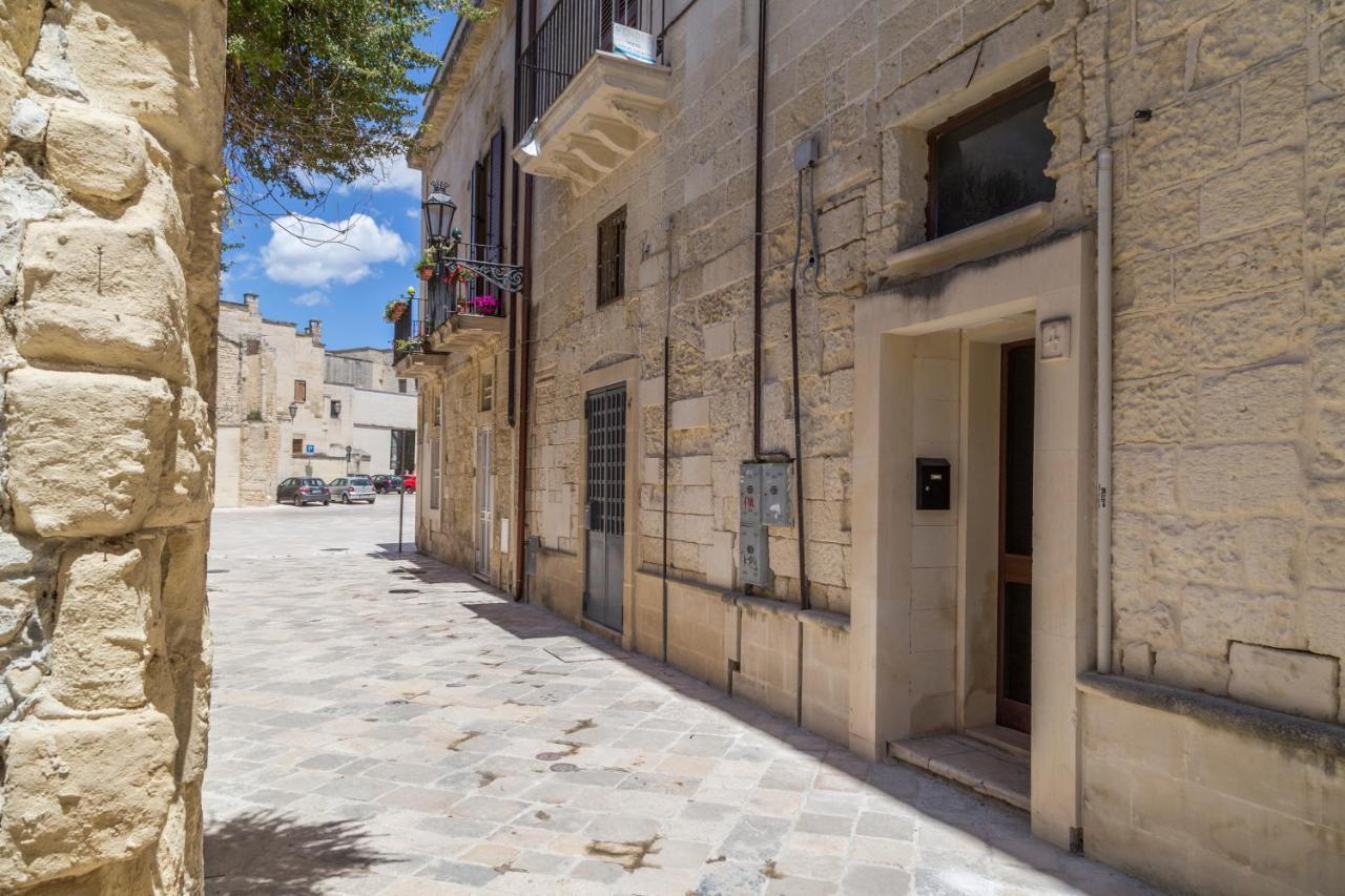 Mesagnesi 6 - Loft Centro Storico Sit Apartamento Lecce Exterior foto