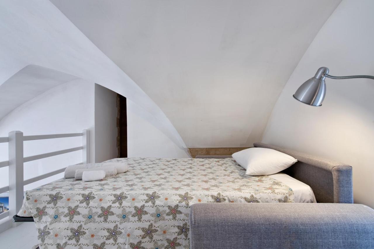 Mesagnesi 6 - Loft Centro Storico Sit Apartamento Lecce Exterior foto